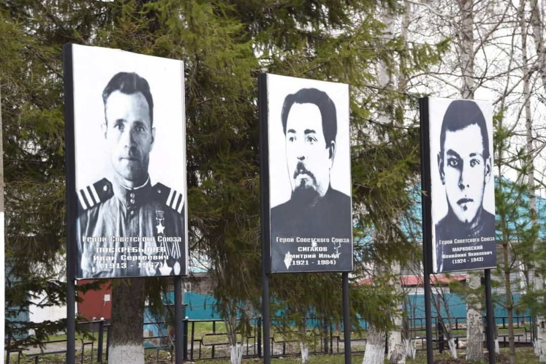 В преддверии Дня Победы в городах Кузбасса установили артиллерийские орудия