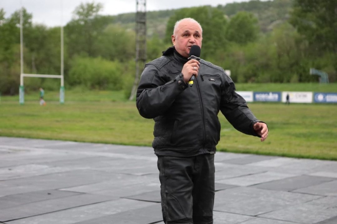 По поручению Сергея Цивилева в Новокузнецке отремонтируют стадион «Регби»