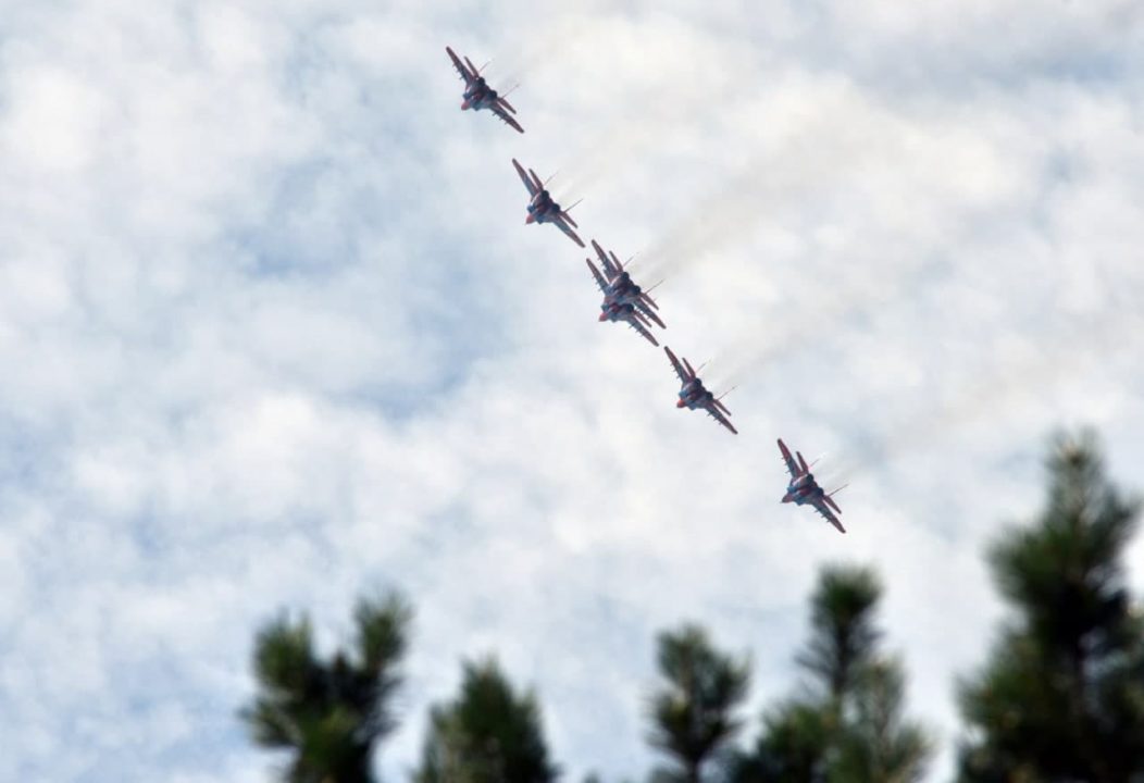 Авиационная группа «Стрижи» поздравила кузбассовцев с 300-летием региона