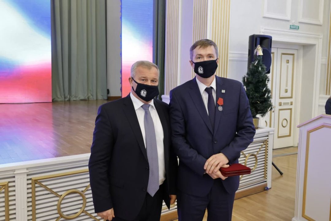Энергетики Кузбасса получили награды в честь профессионального праздника
