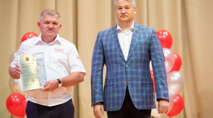 В Кузбассе наградили лучших сотрудников железнодорожного комплекса
