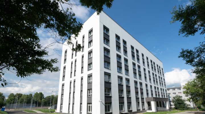 Сергей Цивилев: мы создаем максимально комфортные условия проживания для студентов кузбасских вузов Сергей Цивилев: мы создаем максимально комфортные условия проживания для студентов кузбасских вузов