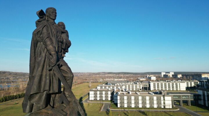 На открытие мемориала Воину-освободителю в Кузбассе приедут представители 14 регионов