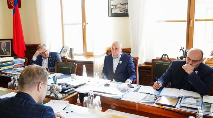 Губернатор Кузбасса провел рабочую встречу с новым руководителем КАО «Азот»