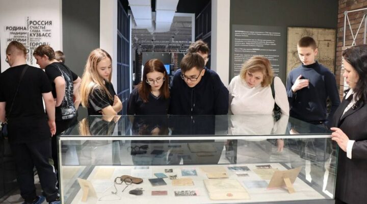 Летом в Кузбассе в два раза активнее покупали билеты по «Пушкинской карте»