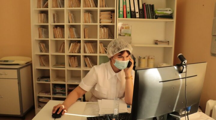 В кузбасских медорганизациях обновили компьютерное оборудование