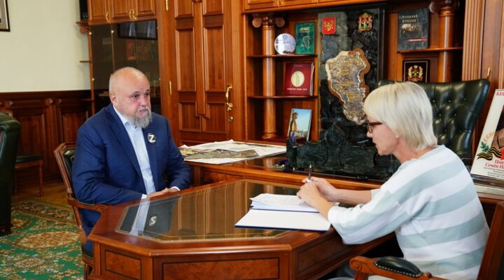 Сергей Цивилев и Наталья Воронина обсудили перспективы развития Чебулинского округа