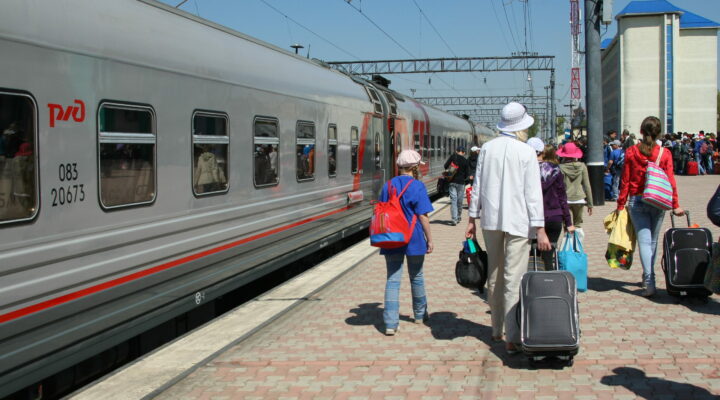 Сергей Цивилев поздравил кузбассовцев с Днём железнодорожника