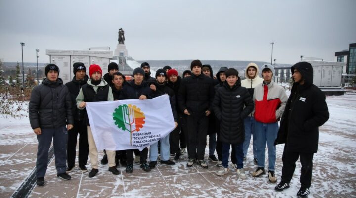 Для студентов-иностранцев кузбасских вузов организовали экскурсии по культовым местам Кемерова