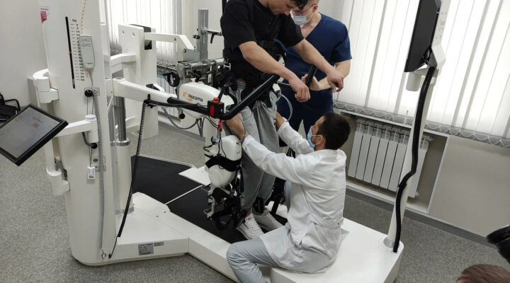 В кузбасские медицинские организации продолжает поступать оборудование для диагностики и реабилитации