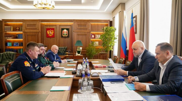 В Кузбассе укрепляют и возрождают казачество