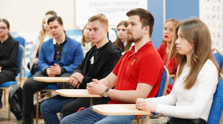 Кузбассовцев приглашают принять участие в VIII Всероссийском тестировании на знание Конституции РФ