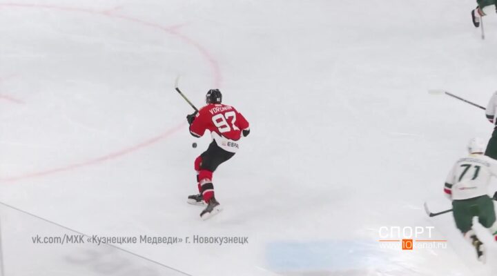 Хоккеисты рвутся в бой