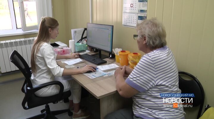 «Поезд здоровья» в усиленном составе побывал в селе Костёнково