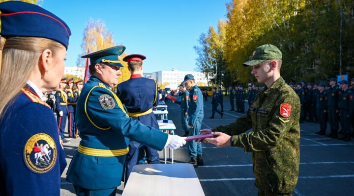 Кузбасские кадеты приняли торжественную клятву