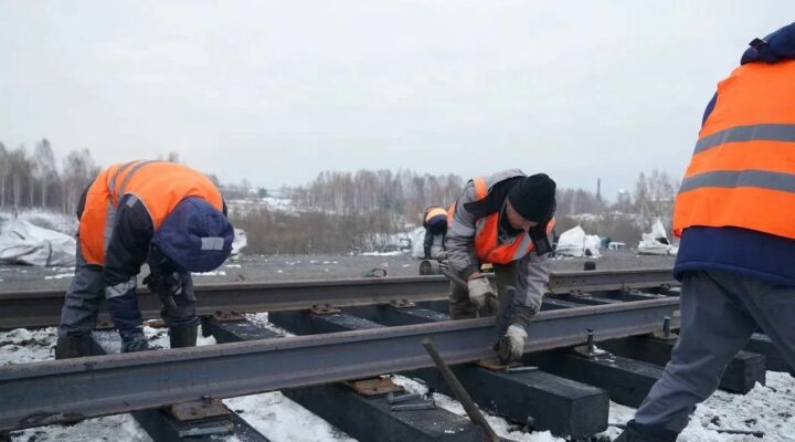 В Прокопьевске к вагоноремонтному заводу тянут новую железнодорожную ветку
