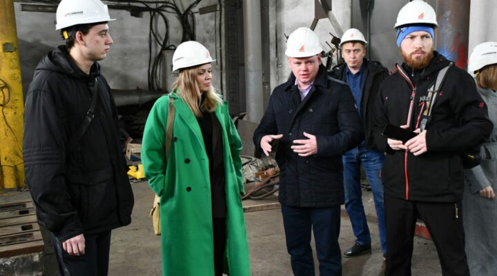 Участники программы «СВОи Герои. КуZбасс» знакомятся с производствами и изучают работу вузов