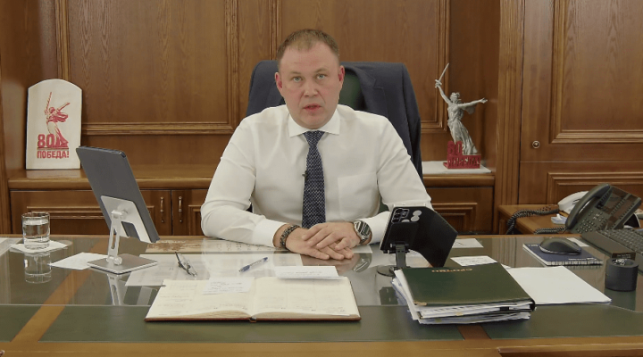 На прямой эфир губернатора Кузбасса в соцсетях поступило 328 вопросов На прямой эфир губернатора Кузбасса в соцсетях поступило 328 вопросов