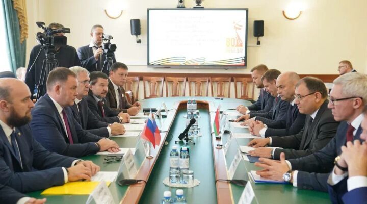 В Кузбассе обсудили развитие промышленного и образовательного сотрудничества с делегацией Беларуси