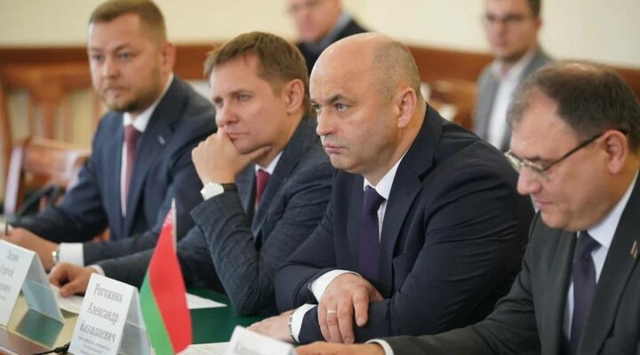 Беларусь заинтересована в закупке рапса из Кузбасса