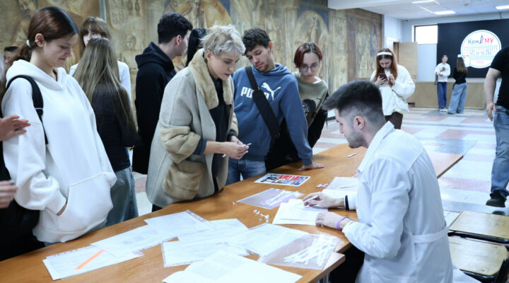 В кузбасских вузах проходят Дни открытых дверей В кузбасских вузах проходят Дни открытых дверей