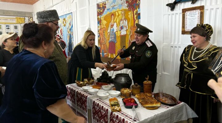 В Кузбассе прошел региональный фестиваль-конкурс «Казачий курень»