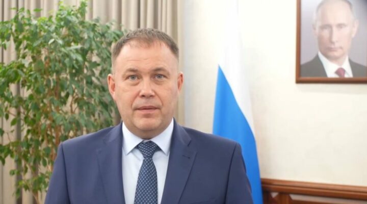 Илья Середюк поздравил с праздником работников автомобильного и городского пассажирского транспорта Кузбасса