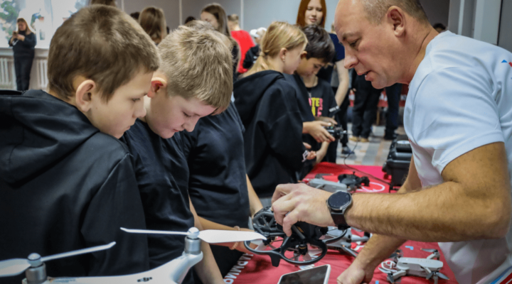 В Кузбассе стартовала профильная смена для юных техников