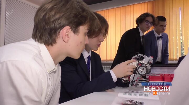 Инженеры – со школьной скамьи Инженеры – со школьной скамьи