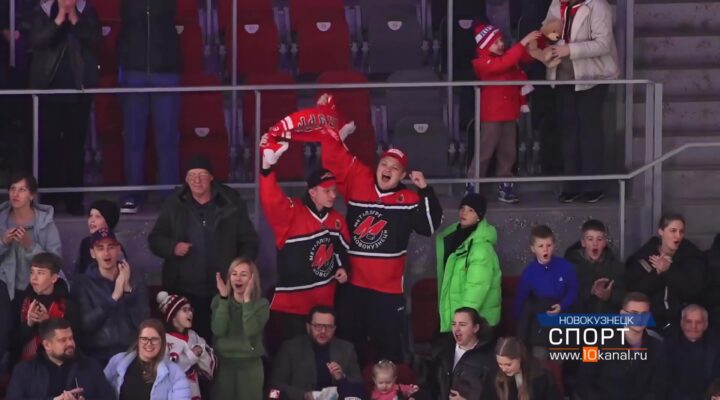 Хоккейный «Металлург» «отмолотил» пермский «Молот»