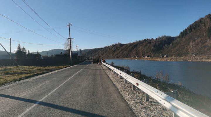 В Усть-Кабырзе завершили строительство новой дороги с асфальтовым покрытием