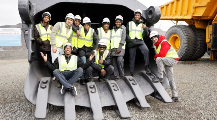 «Кузбассразрезуголь» получил Гран-при Всероссийской премии «Маршрут года» за проект промтуризма